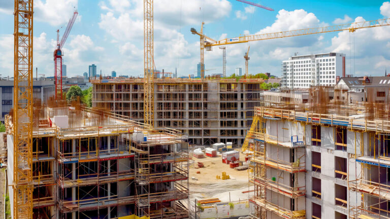 Bau: Verzögerung bei Fertigstellung von über 220.000 Wohnungen